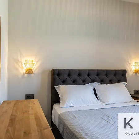 βιλα ελευθερία με ιδιωτικη πισινα 5 λεπτα απο το αργοστολι 아르고스톨리온