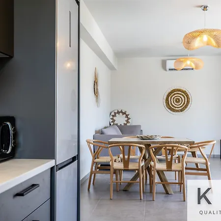 아파트 βιλα ελευθερία με ιδιωτικη πισινα 5 λεπτα απο το αργοστολι *