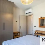 βιλα ελευθερία με ιδιωτικη πισινα 5 λεπτα απο το αργοστολι 아파트 *